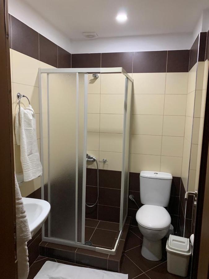 Apartments Villa Juvenito Sarandë 外观 照片