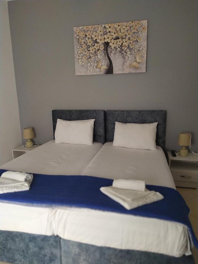 Apartments Villa Juvenito Sarandë 外观 照片
